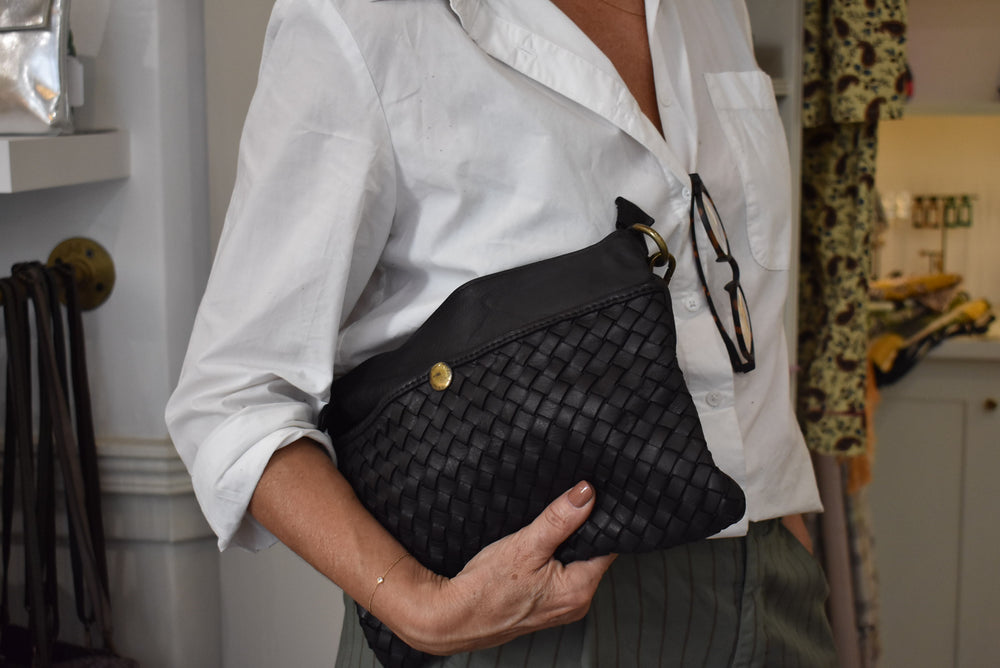 SAC POCHETTE Tressé Noir