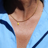 COLLIER ANTO JAUNE